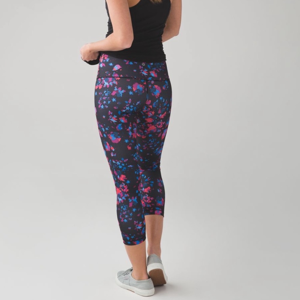 Lululemon Athletica Wunder Under Crop High Waisted Dandy Digie Luon Leggings 10